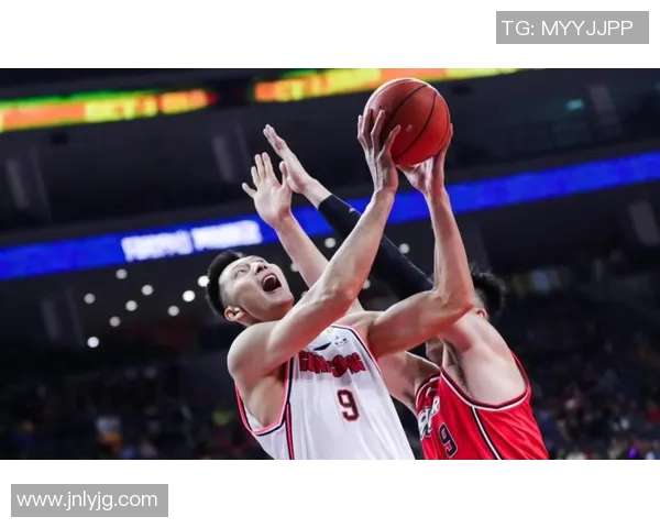 易建联连续场次得分破30，广东宏远再胜山西夺7连胜