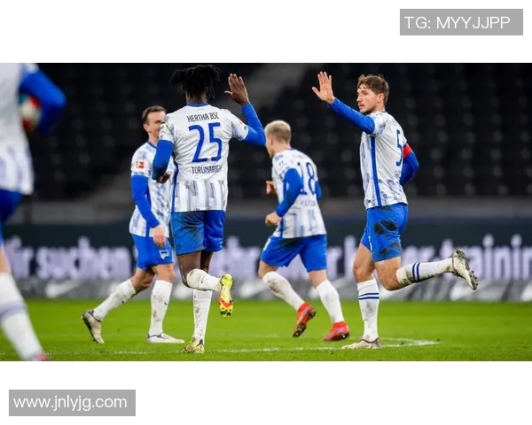 沃尔夫斯堡逆转柏林赫塔，德甲不败纪录继续保持